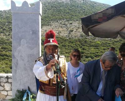 Αποκαλυπτήρια πορτραίτου του Κωνσταντή Κολοκοτρώνη στα Κυβέλεια Δυτικής Μάνης