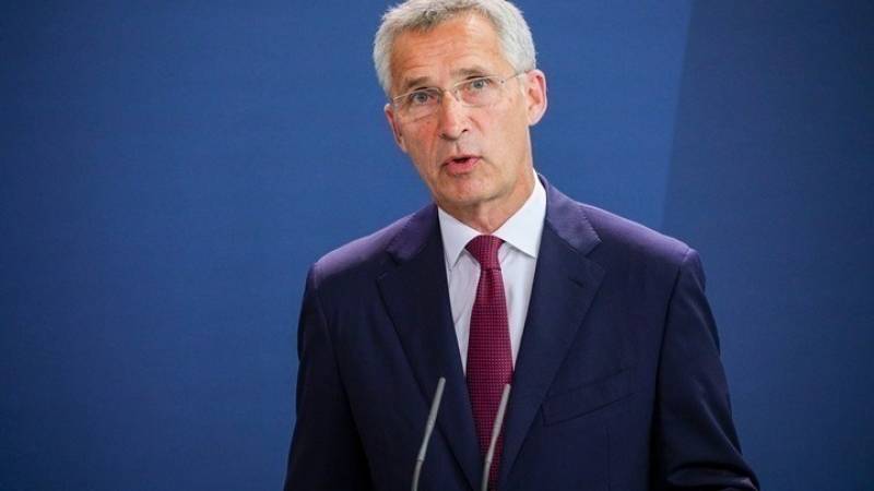 ΝΑΤΟ: Παρατάθηκε για έναν χρόνο η θητεία του Γενς Στόλτενμπεργκ