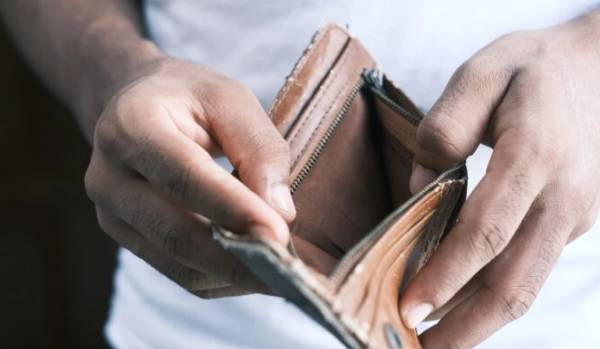 Αρνητική πρωτιά για την Περιφέρεια Πελοποννήσου: Το 35,7% του πληθυσμού σε κίνδυνο φτώχειας!