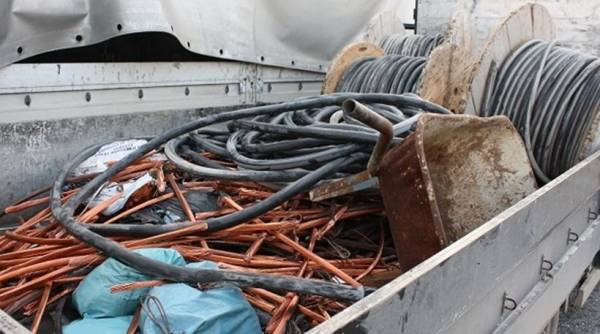 Σύλληψη Ρουμάνου για κλοπή μετάλλων στην Κυπαρισσία