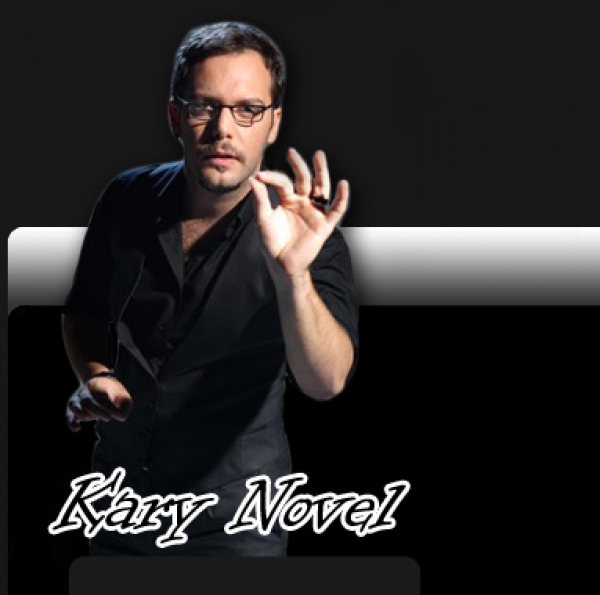 Ο Κάρυ Νόβελ στο «Bar Bar» για δύο παραστάσεις