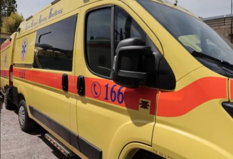 Κορινθία: Νεκροί δύο 22χρονοι - Το όχημά τους έπεσε σε μπάρες και ανετράπη