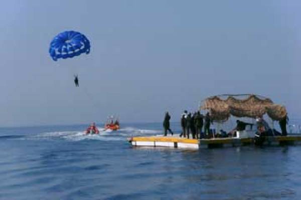 Εκπαίδευση 16 Ικάρων στο Σχολείο Θαλάσσιας Επιβίωσης