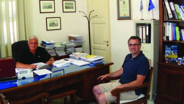 Ομογενής επιχειρηματίας στο Επιμελητήριο Μεσσηνίας