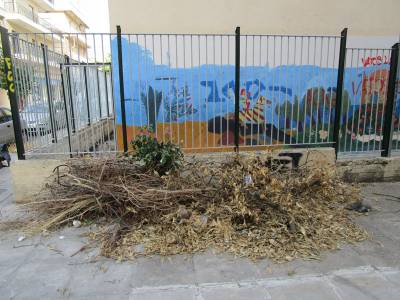 Ανακύκλωση στο… πεζοδρόμιο