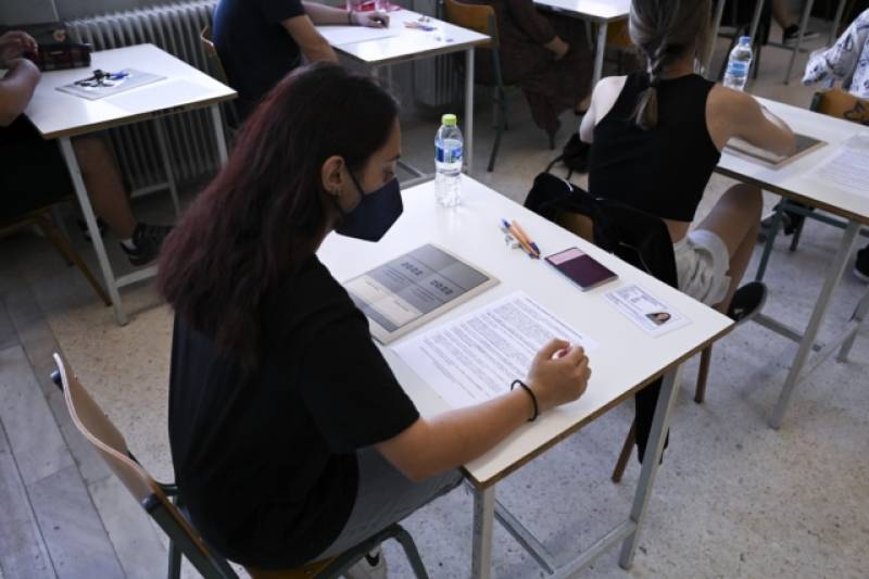 Πανελλήνιες 2024: Πρεμιέρα στις 30 Μαΐου με Νέα Ελληνικά – Ολο το πρόγραμμα