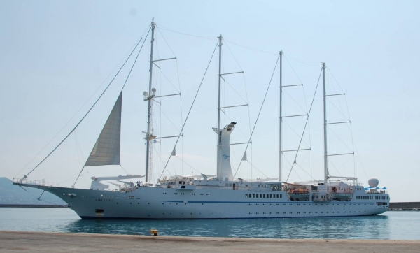 Κρουαζιερόπλοιο με μουσική δωματίου χθες στην Καλαμάτα