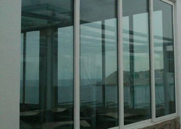 Ο Δήμος Καλαμάτας “θυμήθηκε” και τους εξωτερικούς χώρους