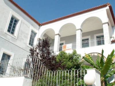 Καλαμάτα: Οι καλλιτεχνικοί διευθυντές στις σχολές της “Φάρις”