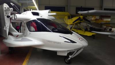 Το πρώτο και μοναδικό αναδιπλούμενο υψηλής τεχνολογίας υδροπλάνο στην Ευρώπη βρίσκεται στην Ελλάδα (Βίντεο)