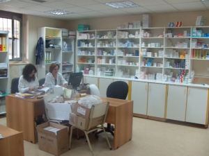 Επίσκεψη Παπαδόπουλου στο φαρμακείο του Παναρκαδικού