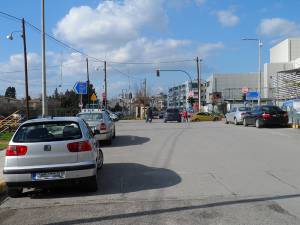 Παρκάρουν όπου τους γουστάρει