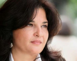 ΙΩΑΝΝΑ ΚΟΝΤΟΥΛΗ – ΕΠΙΚΕΦΑΛΗΣ ΤΩΝ ΟΙΚΟΛΟΓΩΝ ΠΡΑΣΙΝΩΝ «Το μνημόνιο κορυφή του παγόβουνου»