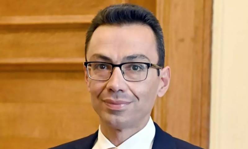 Αναβάλλεται η ομιλία Σέρμπου στην Καλαμάτα