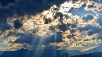 Νέο κύμα κακοκαιρίας με ισχυρές βροχές και καταιγίδες-Red Code σε 9 περιφέρειες