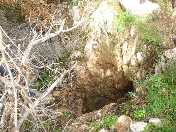 Διενέργεια αυτοψίας στα σπήλαια της Καλλιρρόης