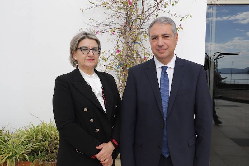 Σύσκεψη στο Νοσοκομείο Καλαμάτας - Αναζητούν λύσεις για Νεφρολογική και ανακαίνιση χειρουργείων (βίντεο)