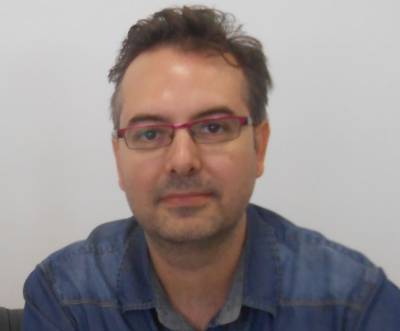 Θεόδωρος Λάμπρος: “Αγαπήστε την ιστορία”