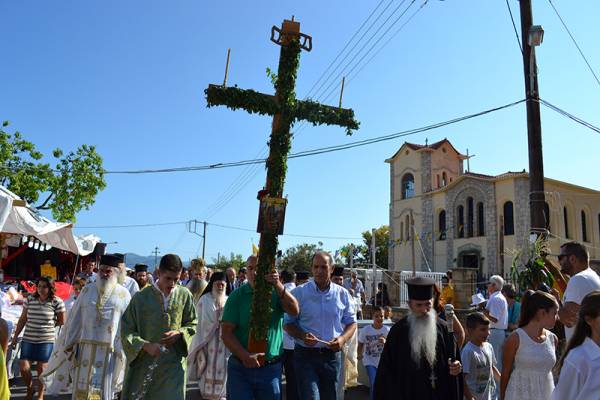 Η Κυπαρισσία γιόρτασε την Υψωση του Σταυρού