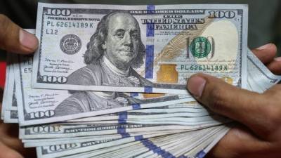 Η πολεμική κλιμάκωση στην Μέση Ανατολή εκτινάσσσει την αξία του δολαρίου ως ασφαλούς καταφυγίου