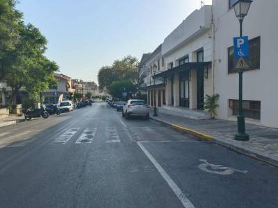 Χωρίς γενικές θέσεις ΑμεΑ το αναπλασμένο τμήμα της 23ης Μαρτίου - Τα σημεία που εξυπηρετούν στην περιοχή