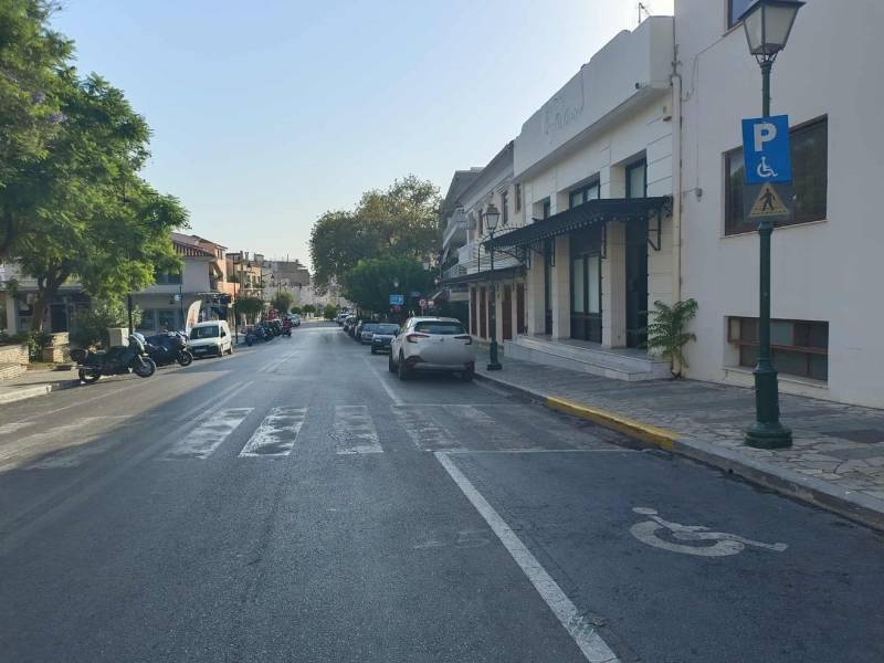 Χωρίς γενικές θέσεις ΑμεΑ το αναπλασμένο τμήμα της 23ης Μαρτίου - Τα σημεία που εξυπηρετούν στην περιοχή