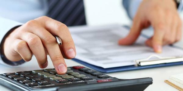 Φορολογικές δηλώσεις 2017: Πότε και πώς πληρώνεται ο φόρος