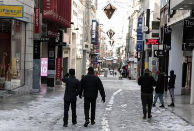 Κορονοϊός: Υπό εξέταση τα μέτρα - Συνεδριάζουν οι ειδικοί