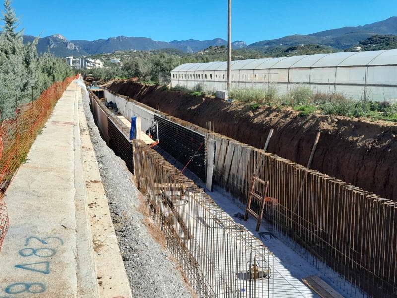 Πωλούν το αντιπλημμυρικό σε νέα πρακτική συσκευασία!