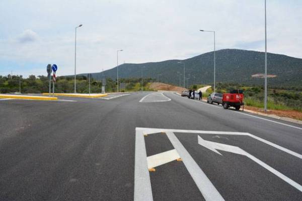 Ακυρώθηκε χθες η δημοπράτηση: Στο σκοτάδι πλέον το Πάτρα - Πύργος