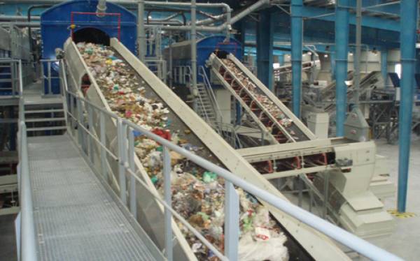 Νίκας: “Η Καλαμάτα λύνει τα προβλήματα μόνη της”