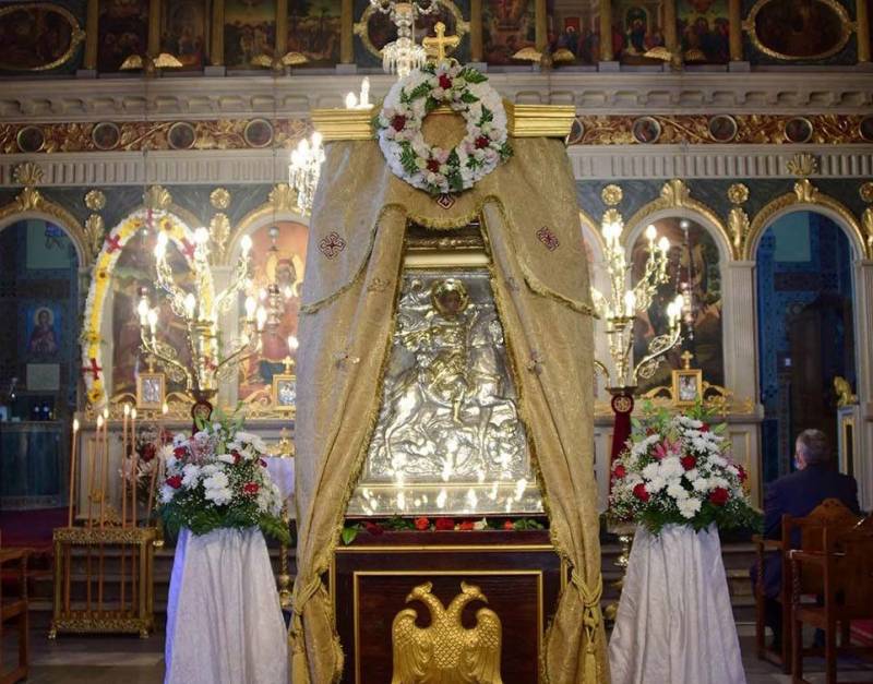 Τον συμπολιούχο της Αγιο Δημήτριο γιόρτασε η Κορώνη (φωτογραφίες)