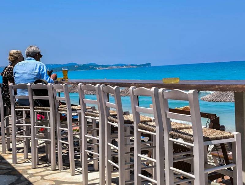 Ρεκόρ αιτήσεων για τα voucher του Προγράμματος Κοινωνικού Τουρισμού της ΔΥΠΑ