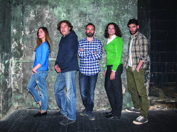 Κερδίστε διπλές προσκλήσεις για την θεατρική παράσταση "Interview" στην Καλαμάτα