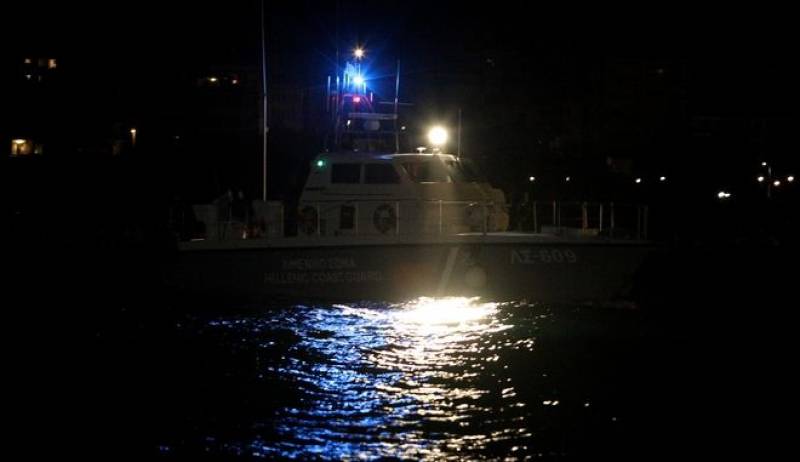 Επιβάτης πλοίου φέρεται να έπεσε στη θάλασσα μεταξύ Κύμης και Σκύρου