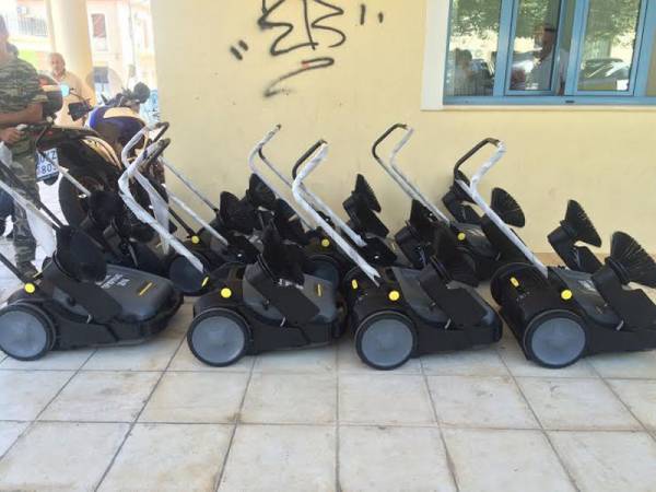 Μηχανοκίνητα σάρωθρα απέκτησε ο Δήμος Τριφυλίας