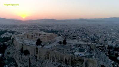 Γλυπτά Παρθενώνα: Τα είχατε στα ερείπια λένε οι Βρετανοί - Κλοπή κατά συρροή απαντά η Μενδώνη (βίντεο)