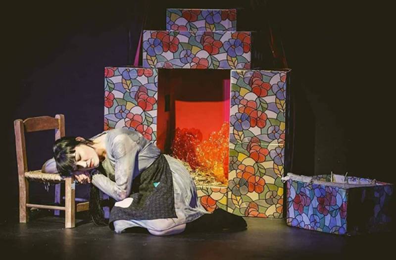 "Χρυσαφέντηδες και Καλοκύρηδες" στο αμφιθέατρο της Φιλαρμονικής Καλαμάτας