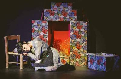 "Χρυσαφέντηδες και Καλοκύρηδες" στο αμφιθέατρο της Φιλαρμονικής Καλαμάτας