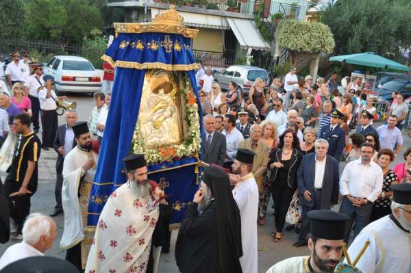 Υποδοχή εικόνας από τη Δήμιοβα