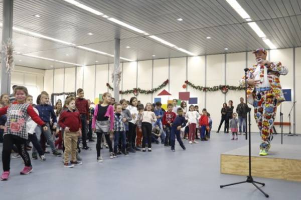 Γιορτή για τα παιδιά των εργαζομένων στην καπνοβιομηχανία "Καρέλια" (βίντεο - φωτογραφίες)