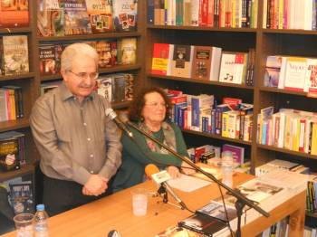 Παρουσιάστηκε το βιβλίο του Μίμη Ανδρουλάκη