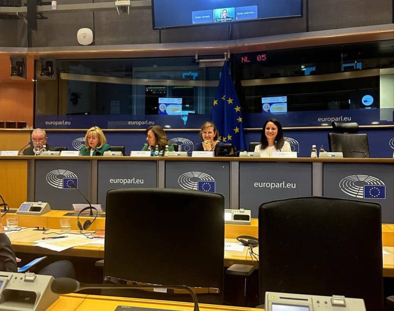 Η “Φλόγα” στις δράσεις ευαισθητοποίησης στο Ευρωπαϊκό Κοινοβούλιο: Ζητούμενο η σωστή αντιμετώπιση του παιδικού καρκίνου για όλους