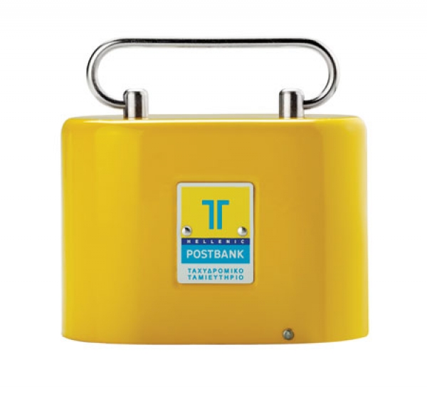 Στην Καλαμάτα κλήρωσε ο λογαριασμός "Μεγαλώνω" του Ταχυδρομικού Ταμιευτηρίου, με τον τυχερό να διπλασιάζει τα λεφτά του