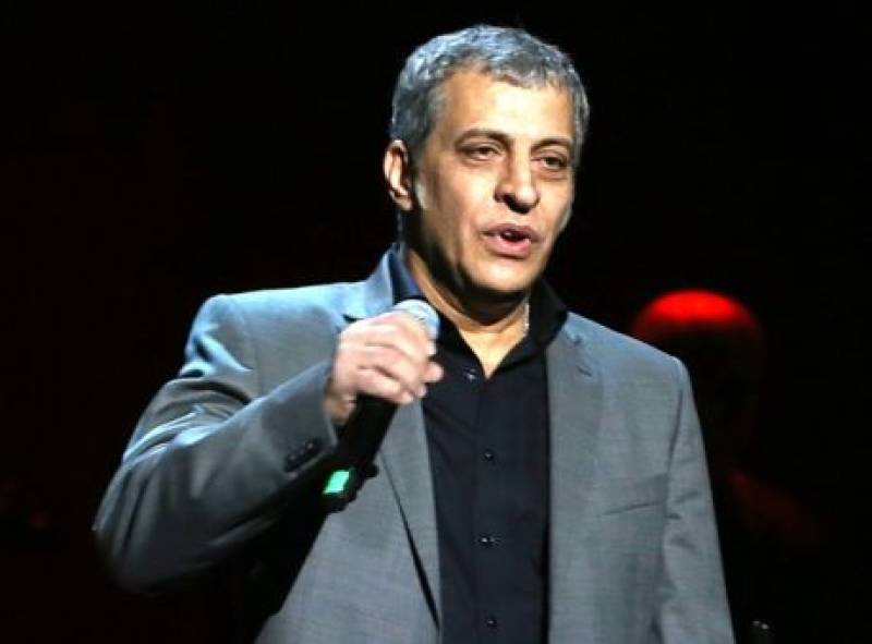 Ο Θέμης Αδαμαντίδης στην Κορώνη