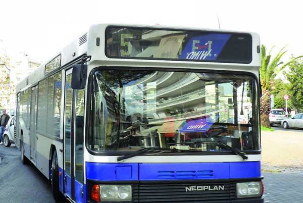 150 ευρώ τέλος για τις διαφημίσεις στα αστικά λεωφορεία