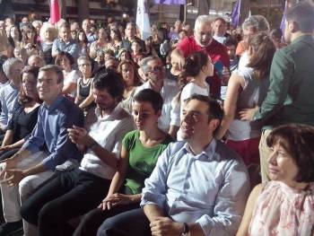 Ξεκίνησε η ομιλία Τσίπρα στην Καλαμάτα