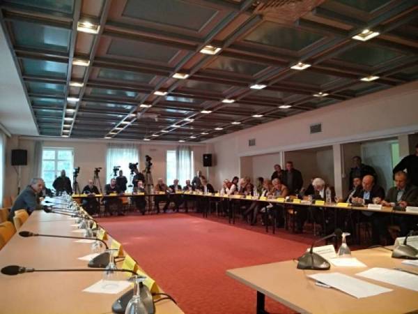 Απάντηση Γατσόπουλου σε Στρατηγάκο (βίντεο)