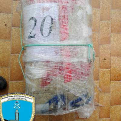 Δέμα με 22,7 κιλά χασίς στον Λακωνικό Κόλπο