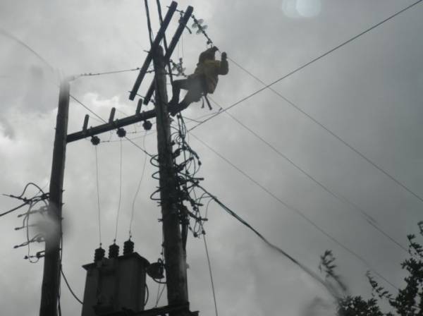 Σκληρή ανακοίνωση τεχνικών της ΔΕΗ για το δήμαρχο Καλαμάτας